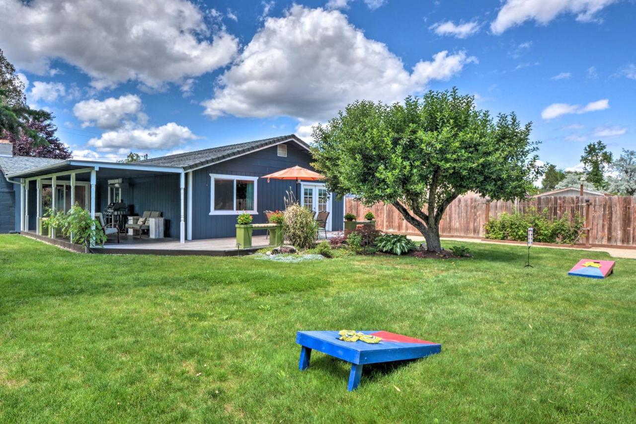 Central Medford Family Retreat With Large Yard! Eksteriør bilde