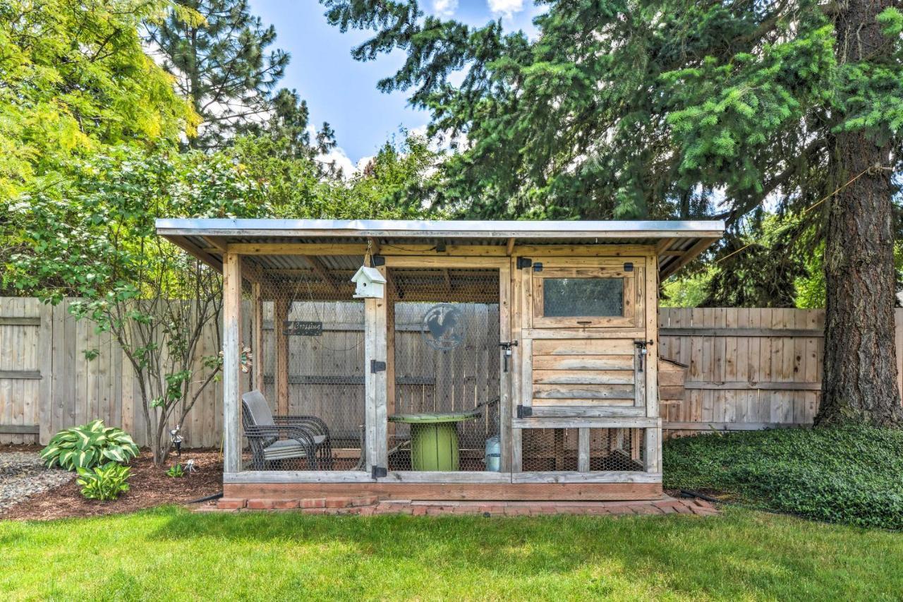 Central Medford Family Retreat With Large Yard! Eksteriør bilde